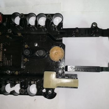     -  <span>F1</span>